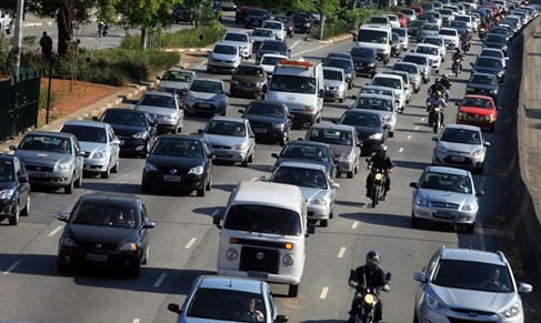 IPVA ficará mais barato em 2018 para veículos de São Paulo